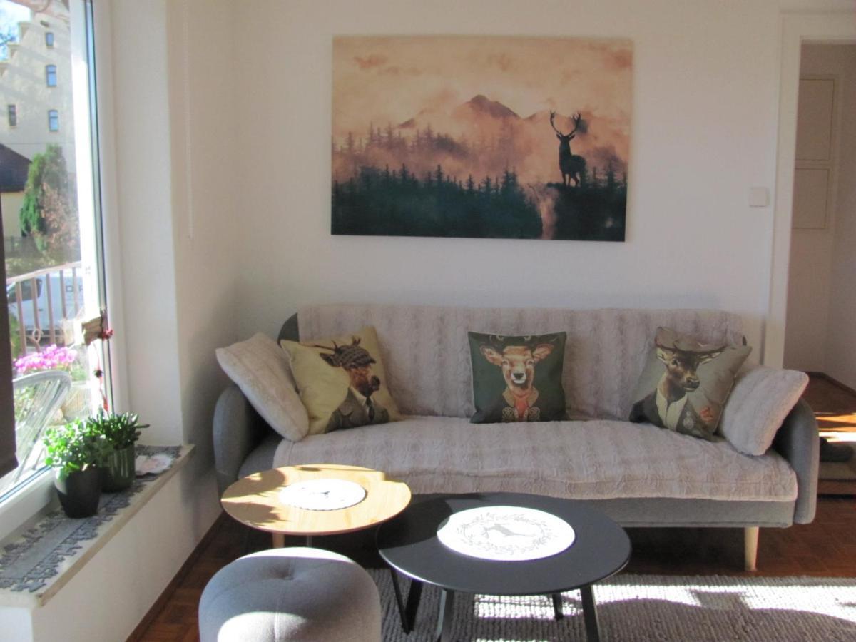 #1Gemuetliches Ruhiges Sonniges Balkonzimmer Mit Gemeinschaftsbad W-Lan Airport Nah Late Night Check In Haus Nr 9,5 Trunkelsberg Eksteriør bilde
