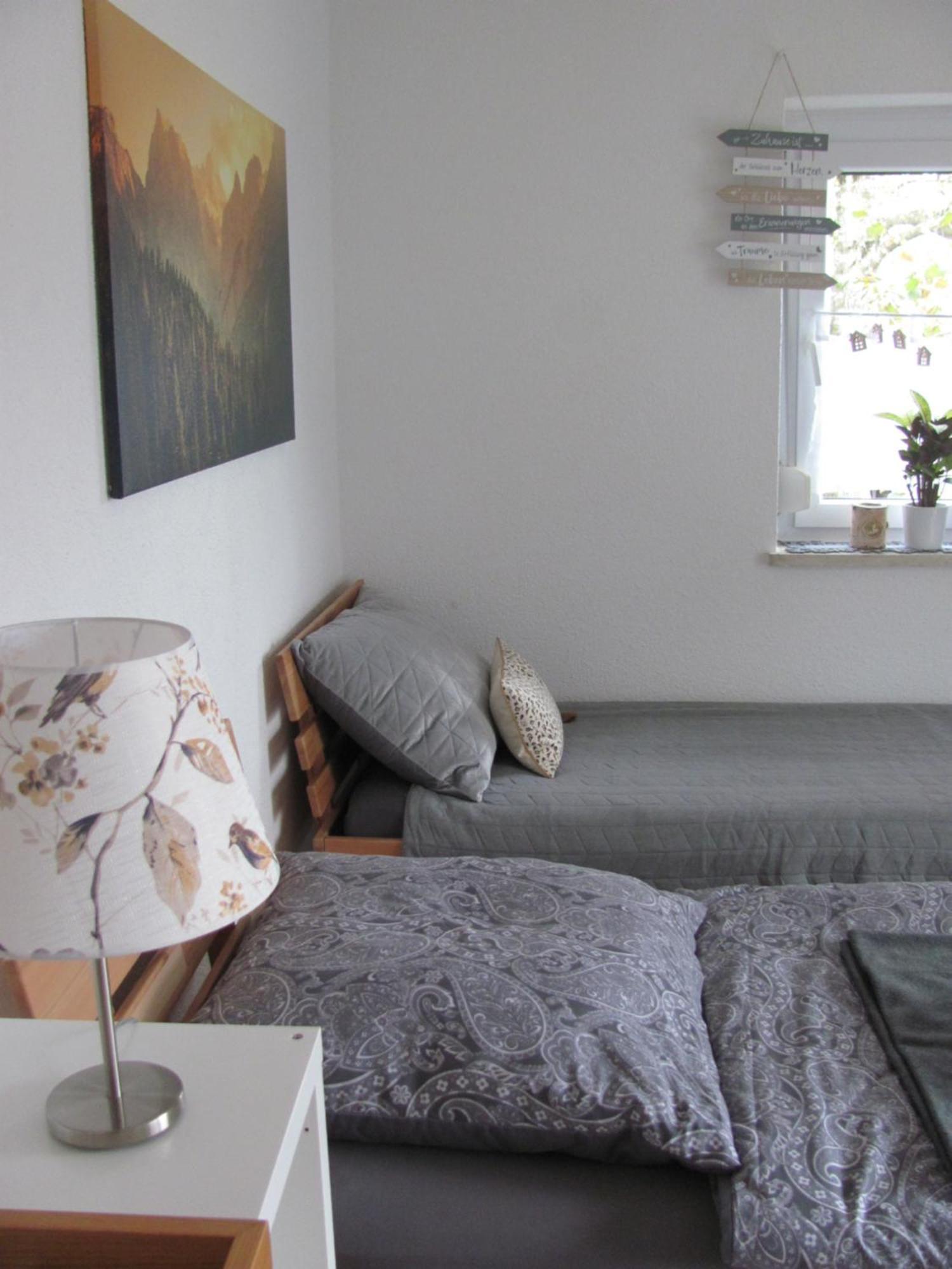 #1Gemuetliches Ruhiges Sonniges Balkonzimmer Mit Gemeinschaftsbad W-Lan Airport Nah Late Night Check In Haus Nr 9,5 Trunkelsberg Eksteriør bilde